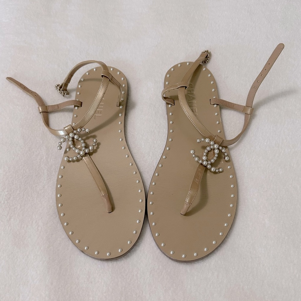 CHANEL Pearl Sandals